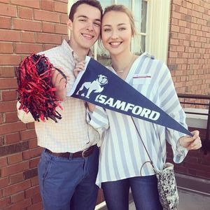 Meet your Posher, Hunter